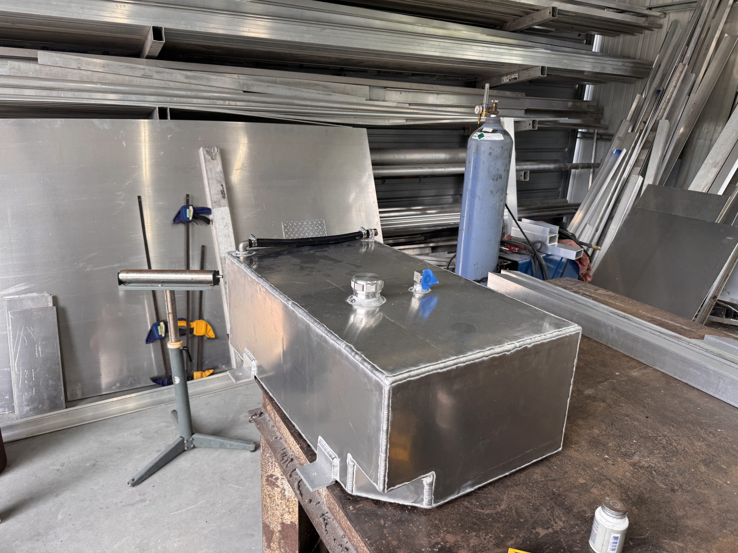 Custom Aluminum Boat Fuel Tank Manufacturing